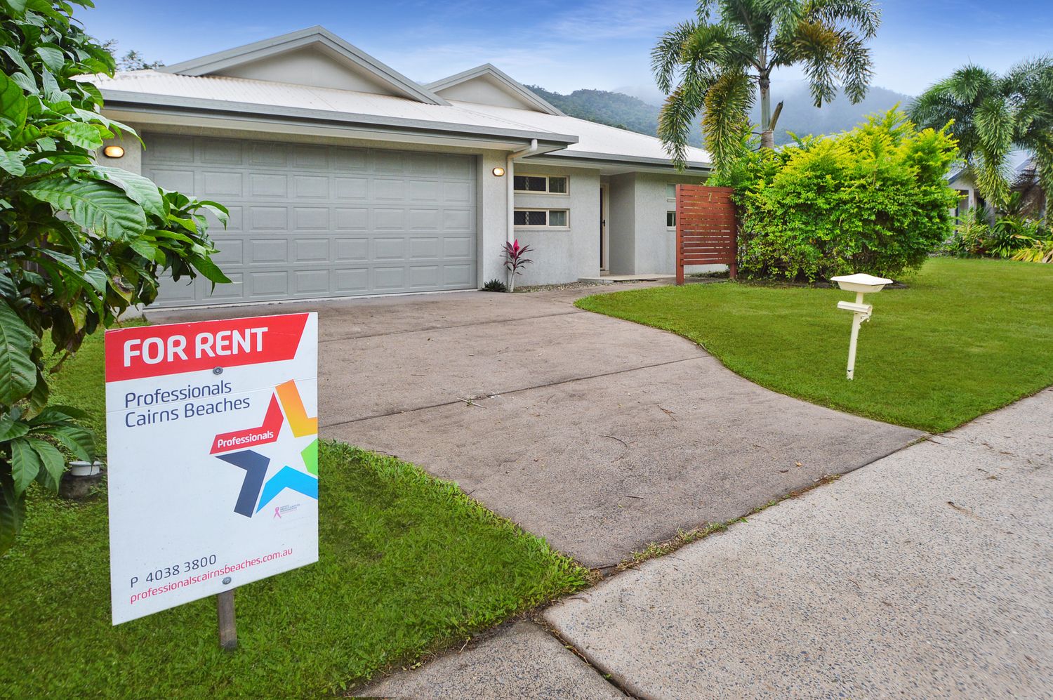 Redlynch QLD 4870 4 beds house for Rent, 650 per week 16814599