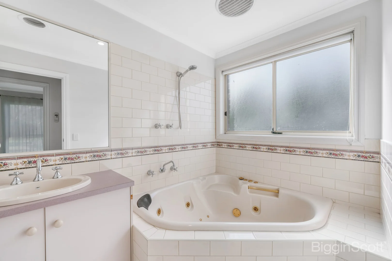 Additional image 11 of 15 Noble Court, Sunshine VIC 3020