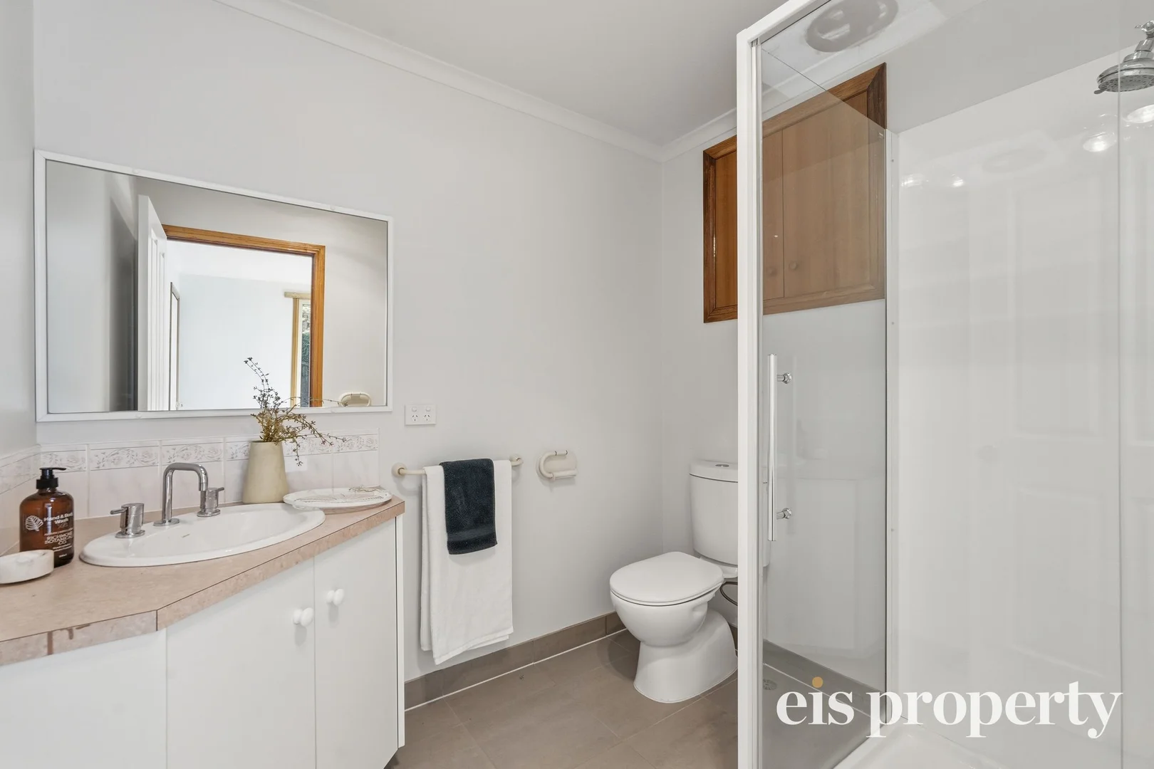 Additional image 20 of 19 Robin Court, Lindisfarne TAS 7015