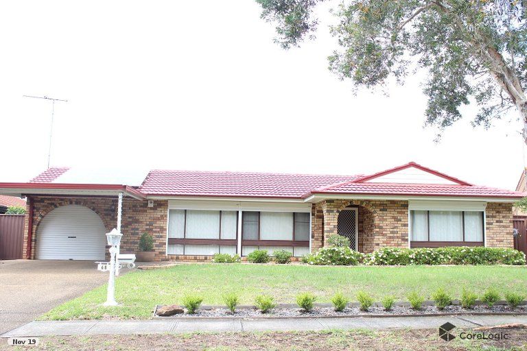 3 bedrooms House in 68 Glen Elgin Crescent EDENSOR PARK NSW, 2176