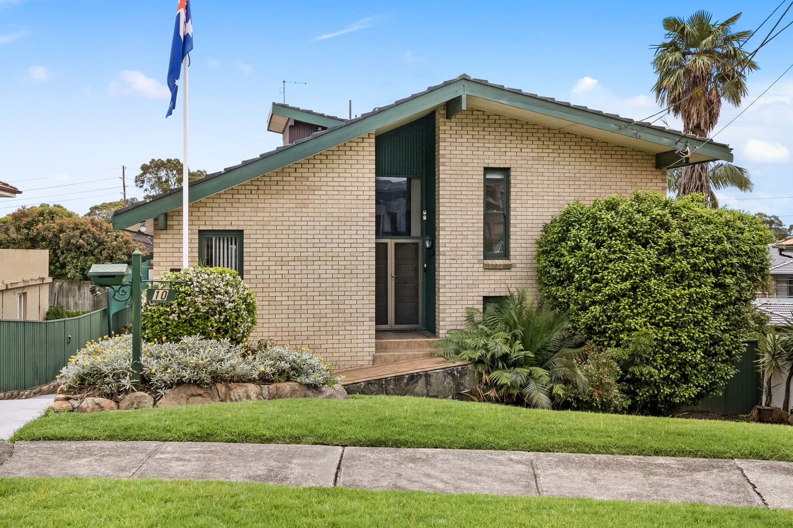 10 Salerwong Place, Ryde NSW 2112, Image 0