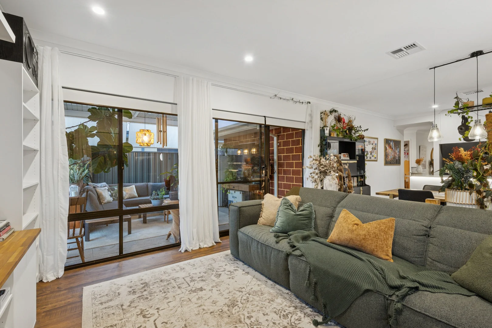 Additional image 16 of 29 Arrowsmith Loop, South Guildford WA 6055