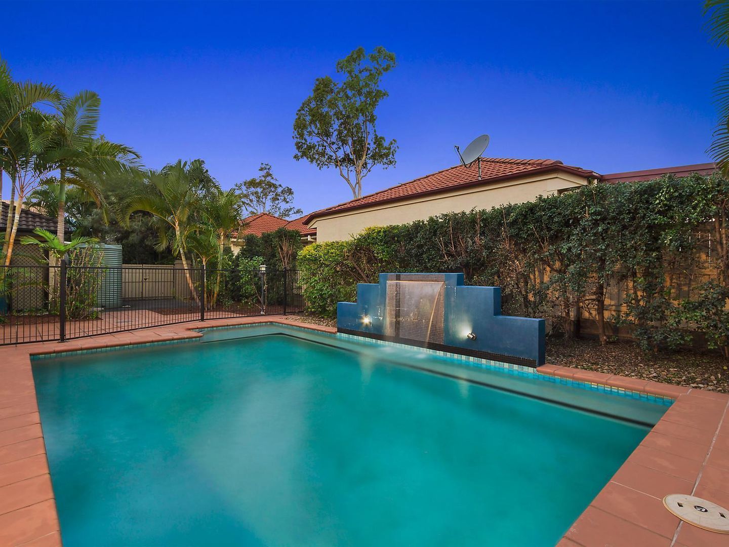 22 Balmoral Place, Forest Lake Property History & Address Research