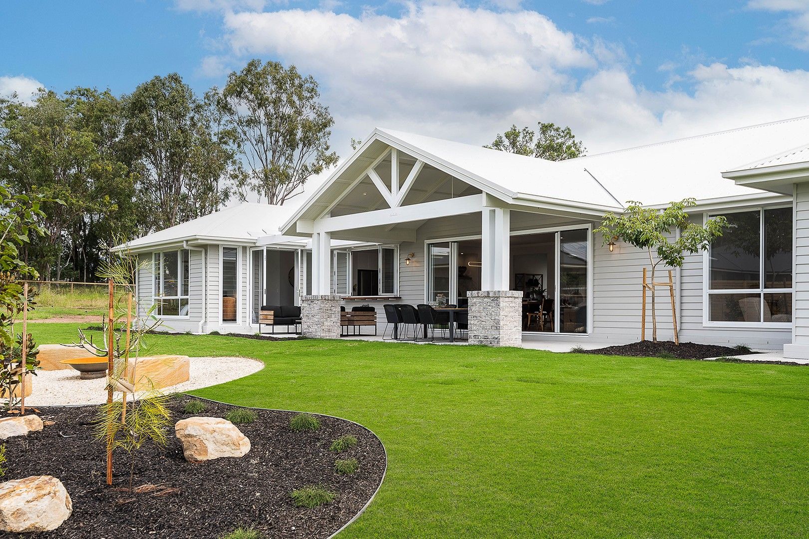 Kensington Grove QLD 4341 5 beds house for Sale, 766,000