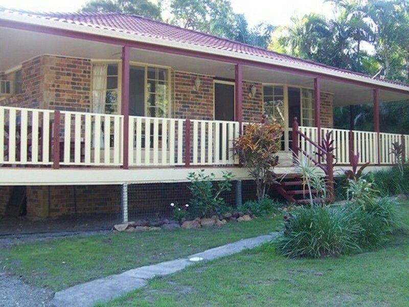 3 bedrooms House in 35 Kardinia St MACLEAY ISLAND QLD, 4184