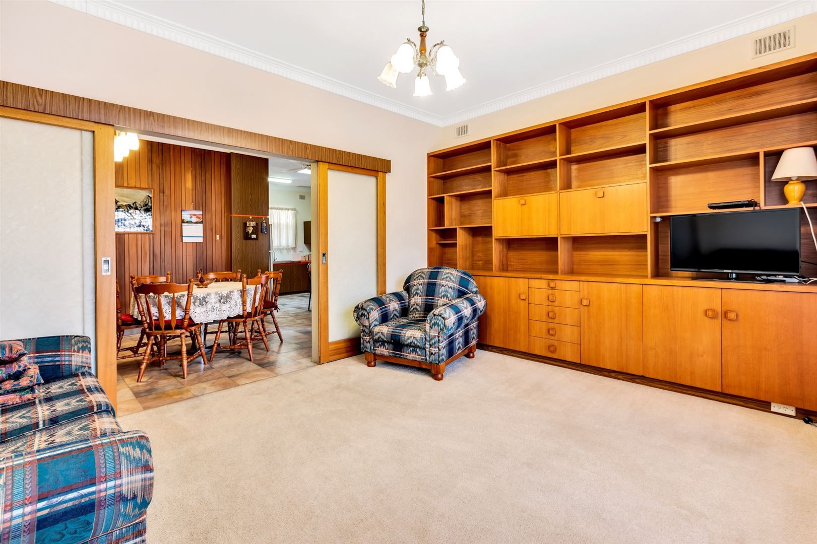 17 Orlando Avenue, Hampstead Gardens SA 5086, Image 2