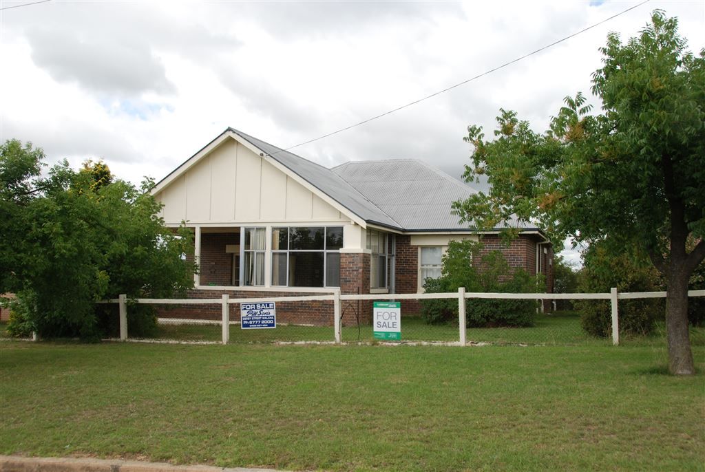 17W Hill Street, Walcha NSW 2354