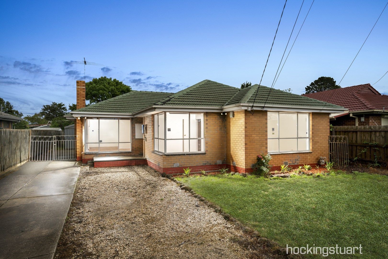 3 bedrooms House in 8 Blackwood Drive MELTON SOUTH VIC, 3338