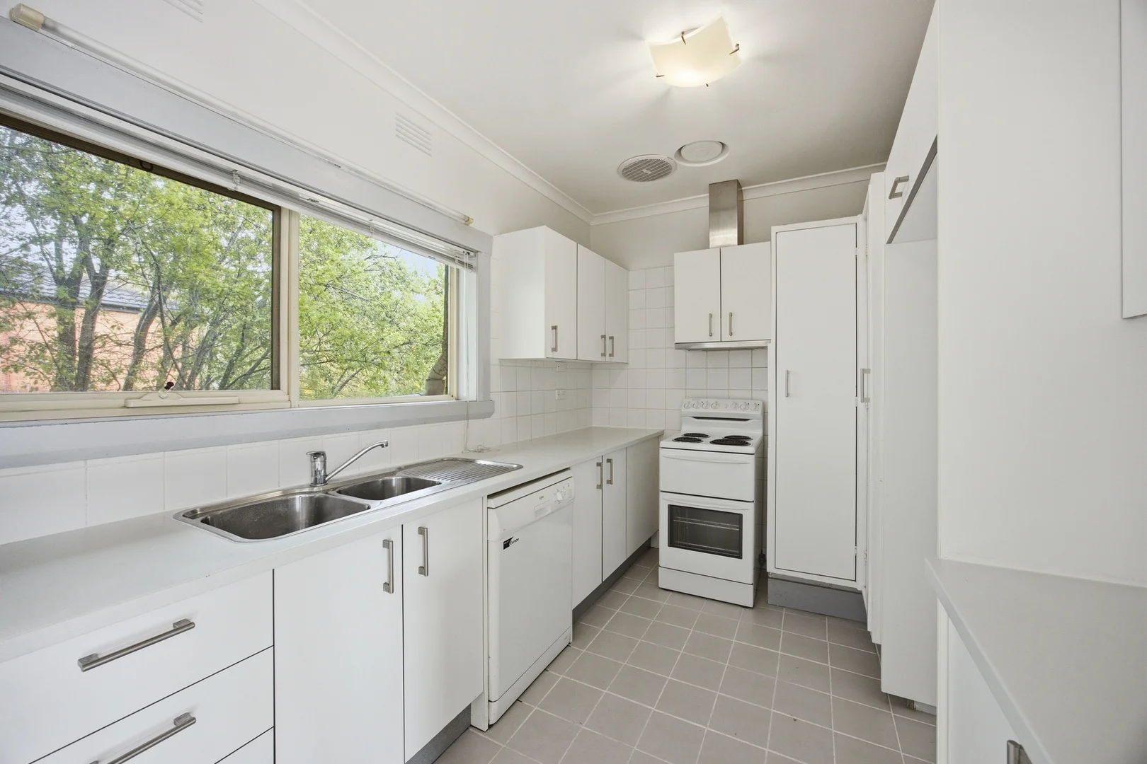 Additional image 4 of 2/128 Mt Dandenong Road, Croydon VIC 3136