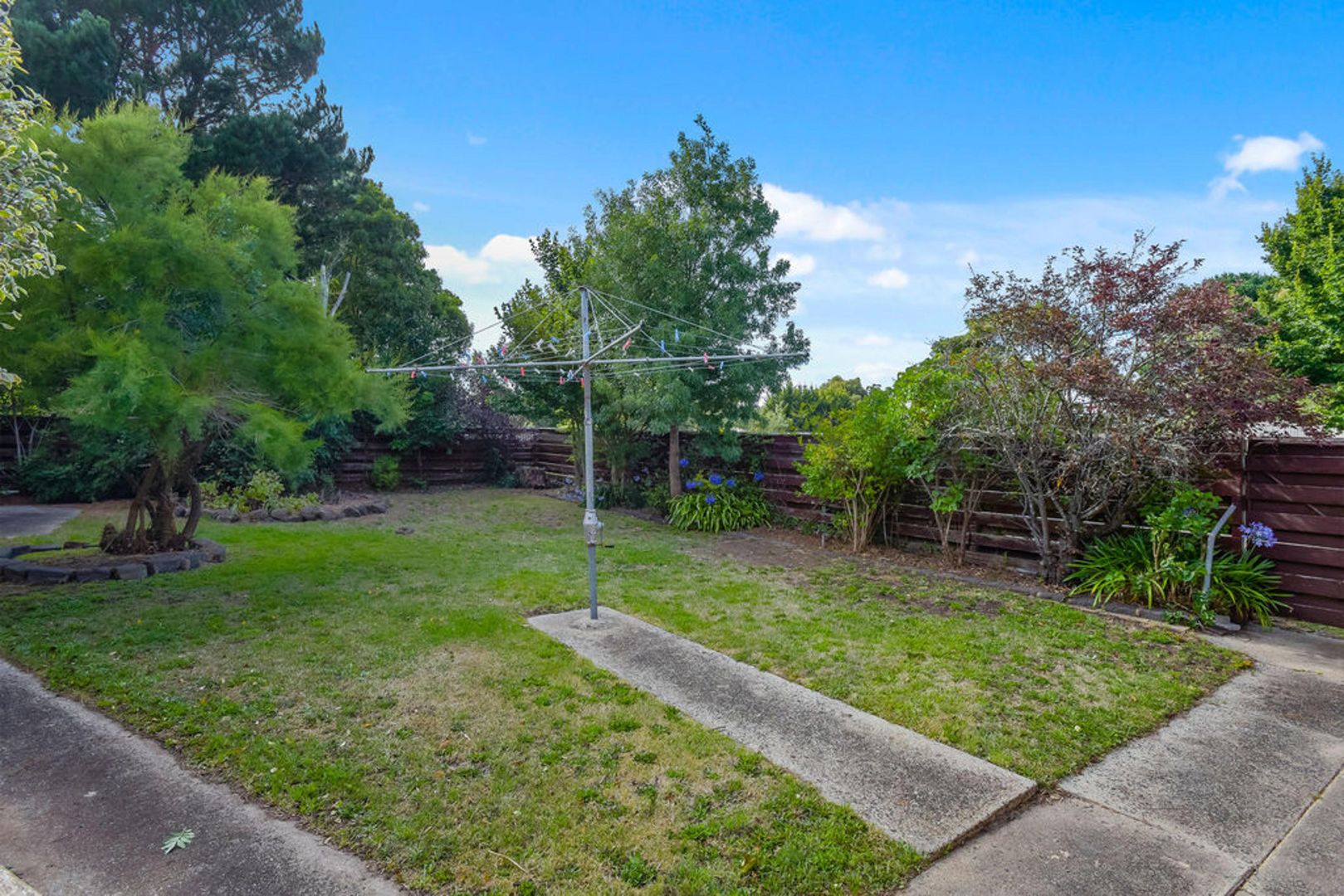 92 Edgecombe Street, Kyneton VIC 3444, Image 2