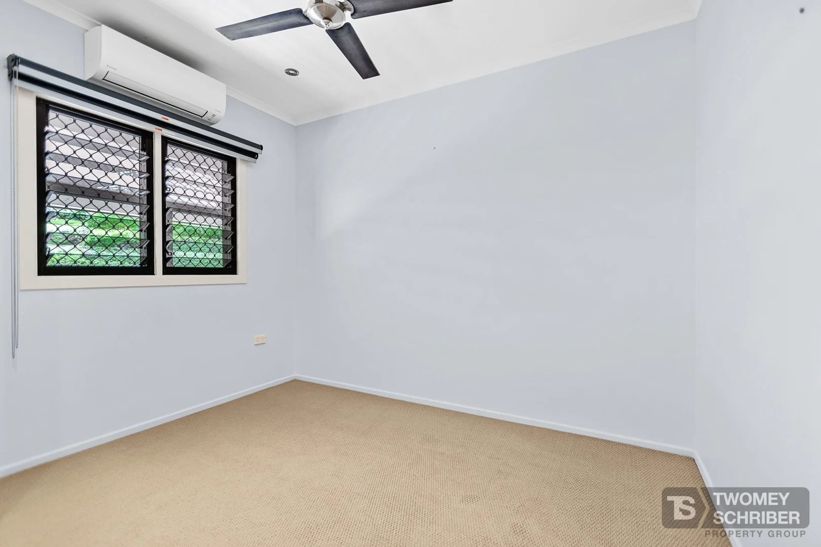 Additional image 8 of 8 Seaview Close, Bayview Heights QLD 4868