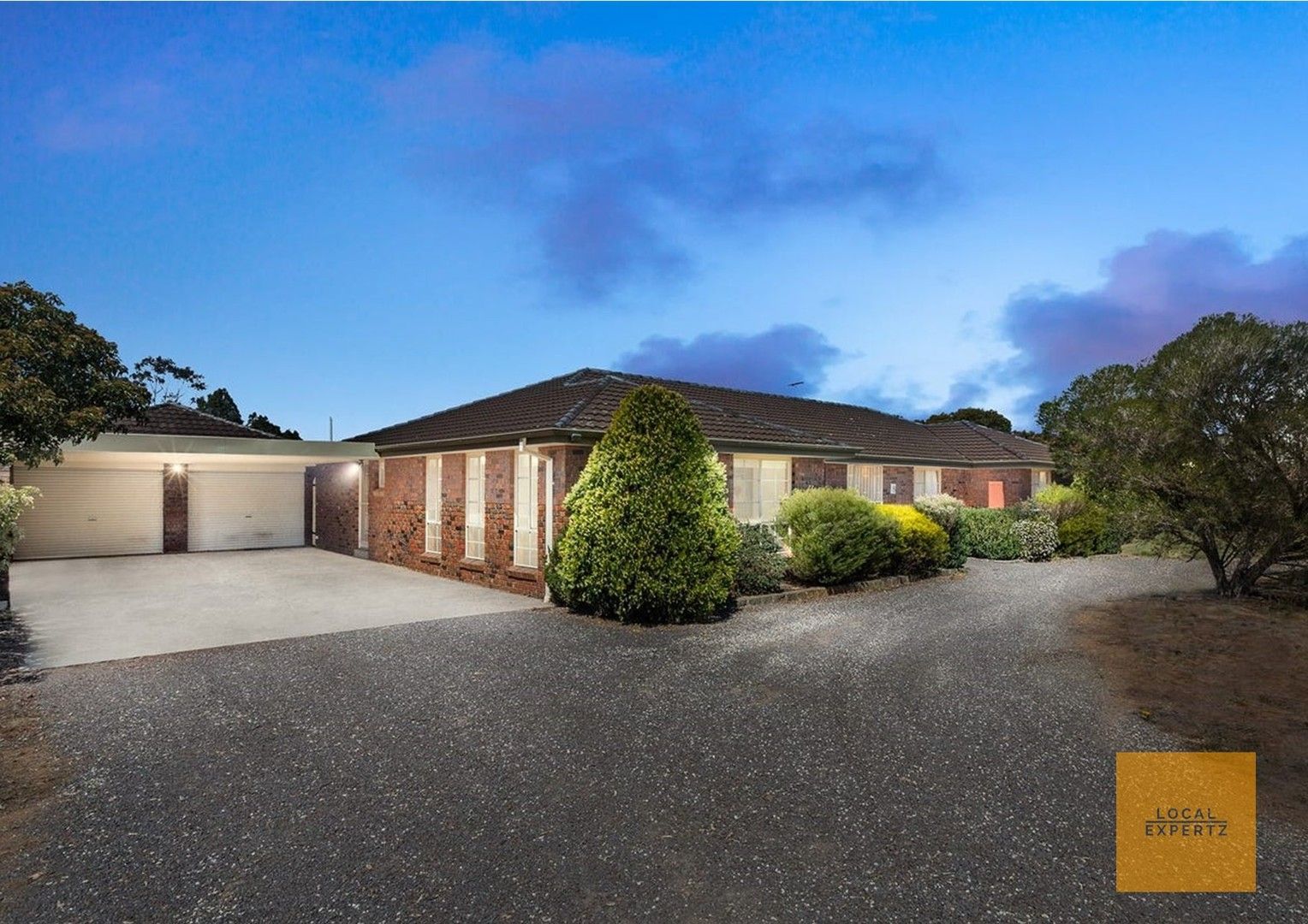 8 Djerriwarrh Court, Kurunjang VIC 3337, Image 0