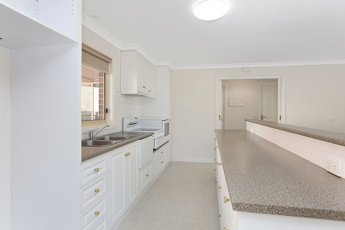 5/41 Pollack Street, Colac VIC 3250, Image 2