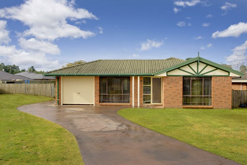 23 Reeyana Place, Moss Vale NSW 2577