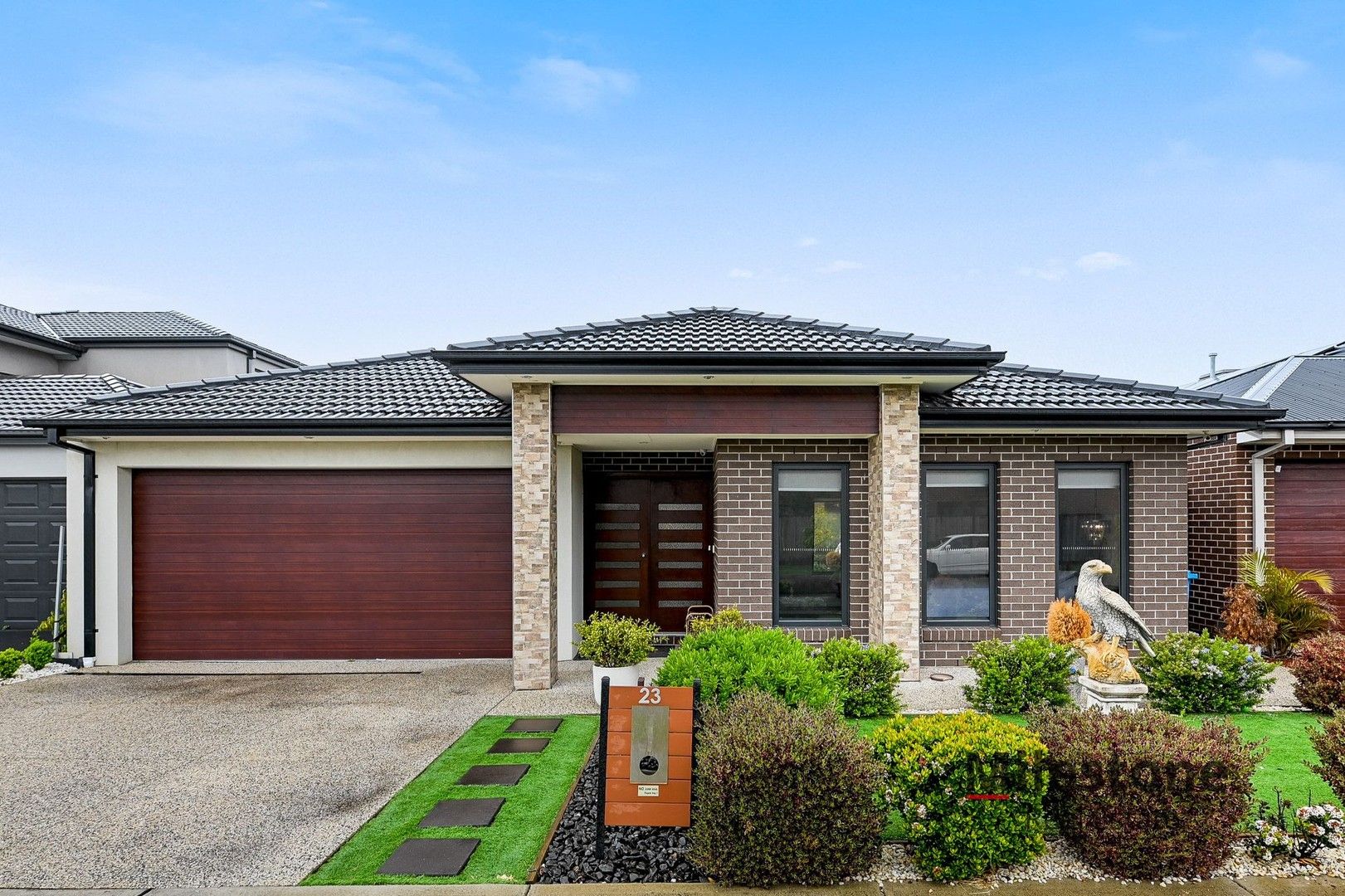 4 bedrooms House in 23 Leafy Circuit CRANBOURNE EAST VIC, 3977