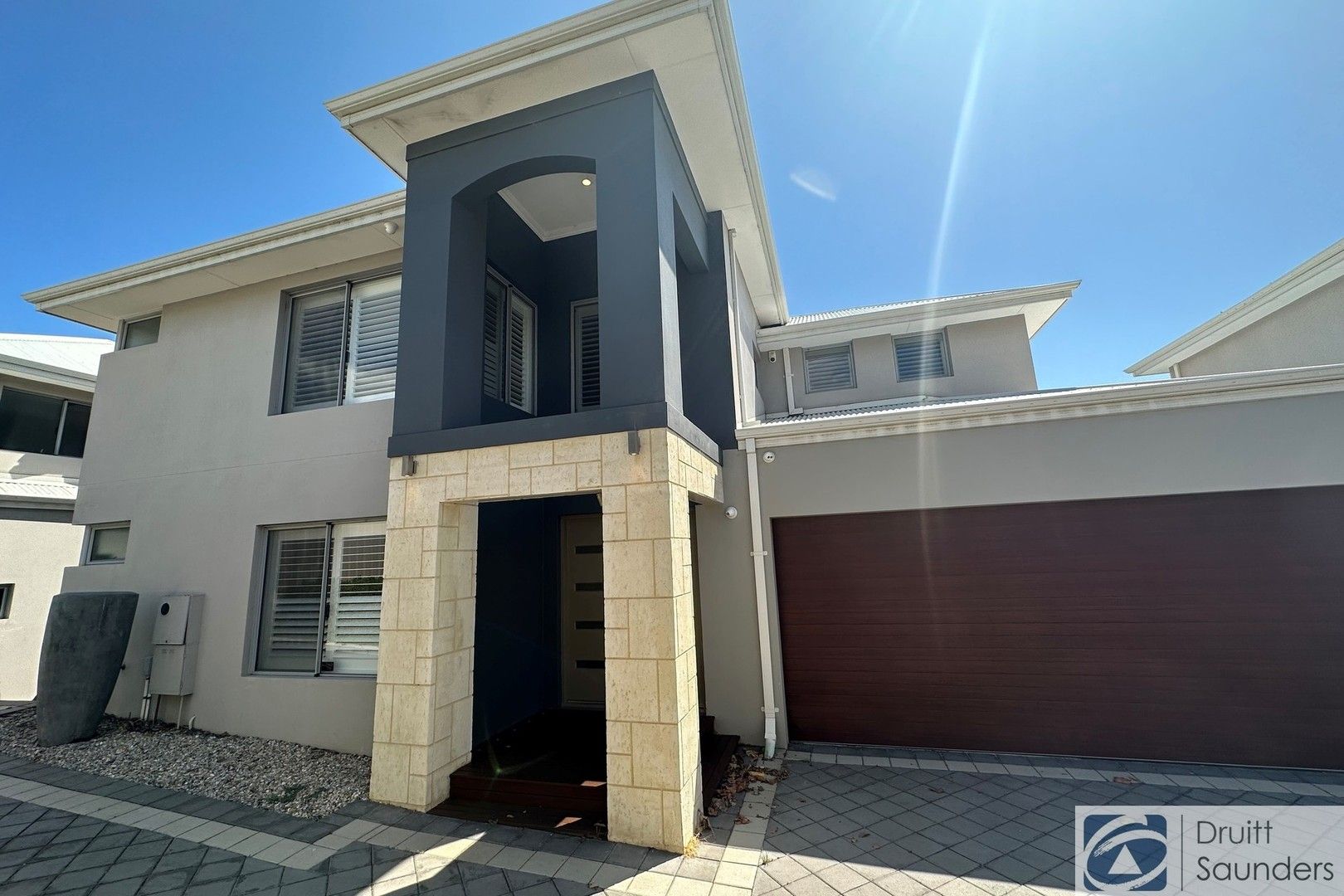 4 bedrooms Townhouse in 111B Shakespeare Avenue YOKINE WA, 6060
