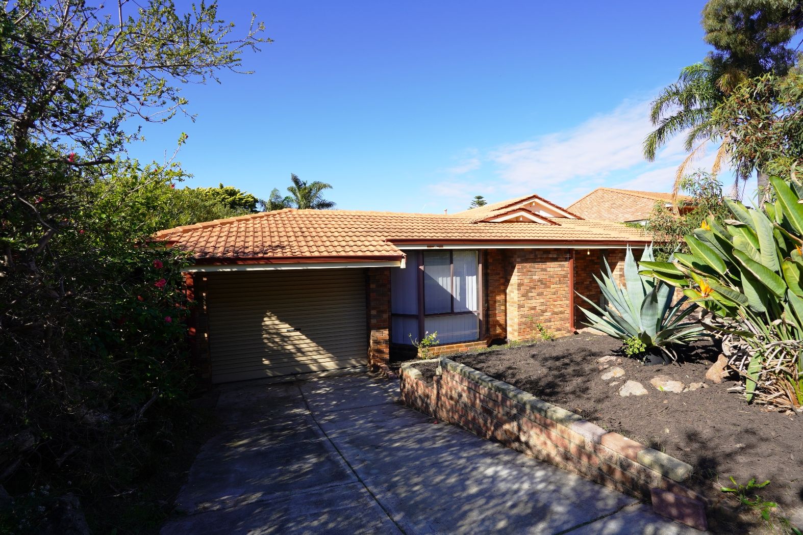 4 bedrooms House in 10 Woodview Court EDGEWATER WA, 6027