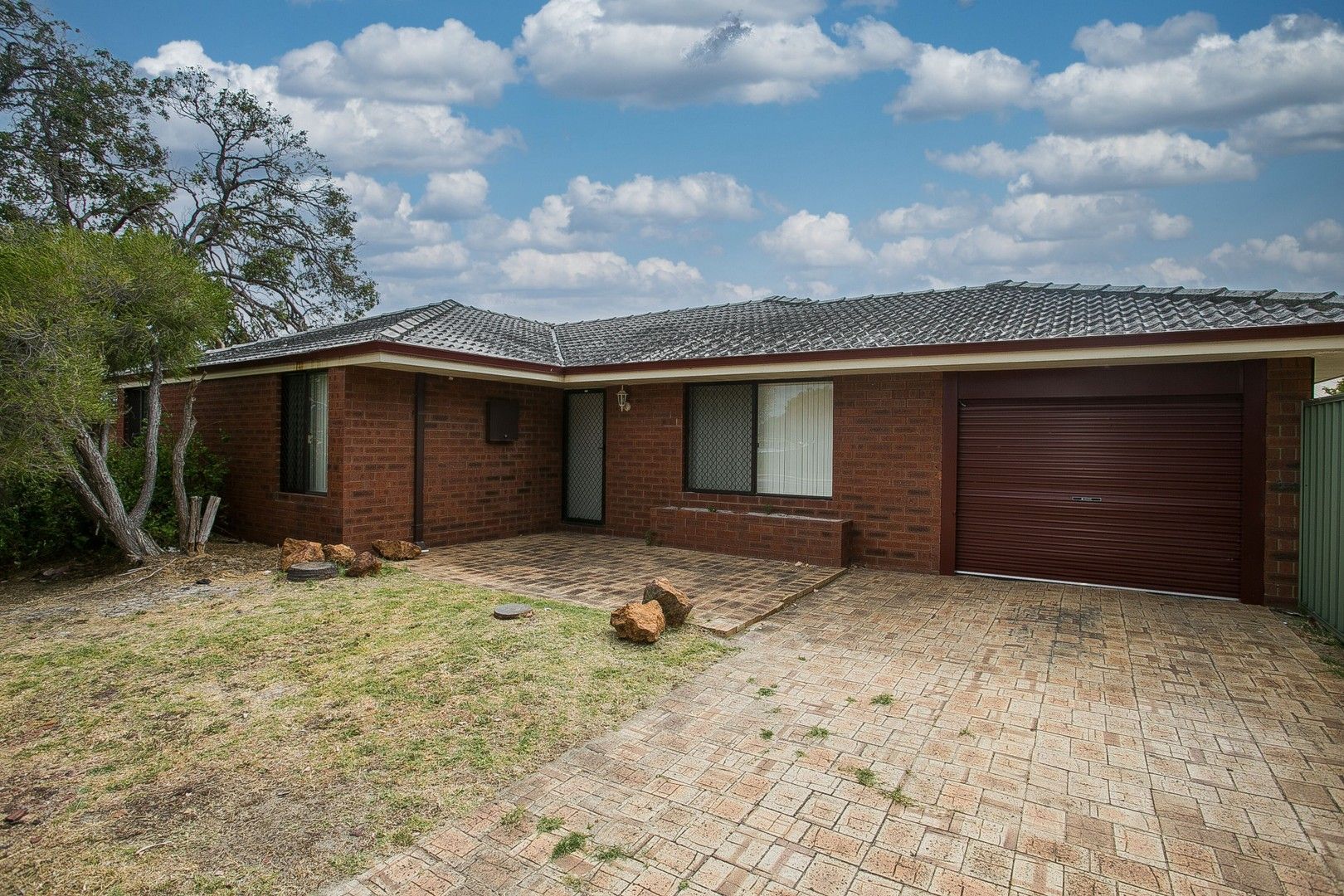 4 bedrooms House in 1 Garvey Place GOSNELLS WA, 6110