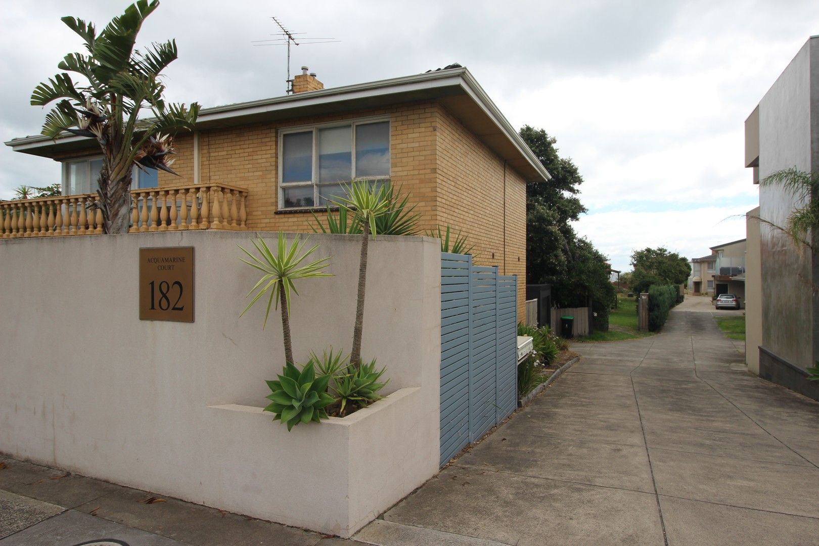 2 bedrooms Apartment / Unit / Flat in 6/182 Nepean Highway ASPENDALE VIC, 3195