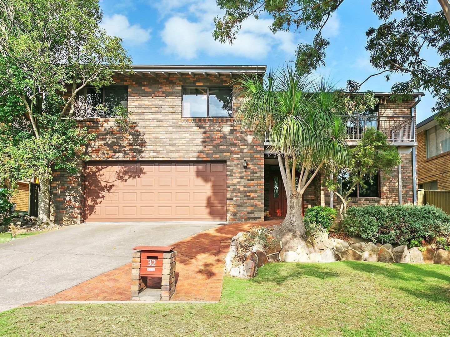 32 Duggan Crescent, Connells Point NSW 2221, Image 0