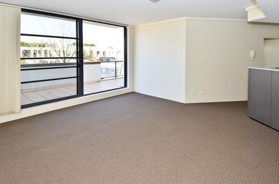 208w/138 Carillon Ave, Newtown NSW 2042, Image 2