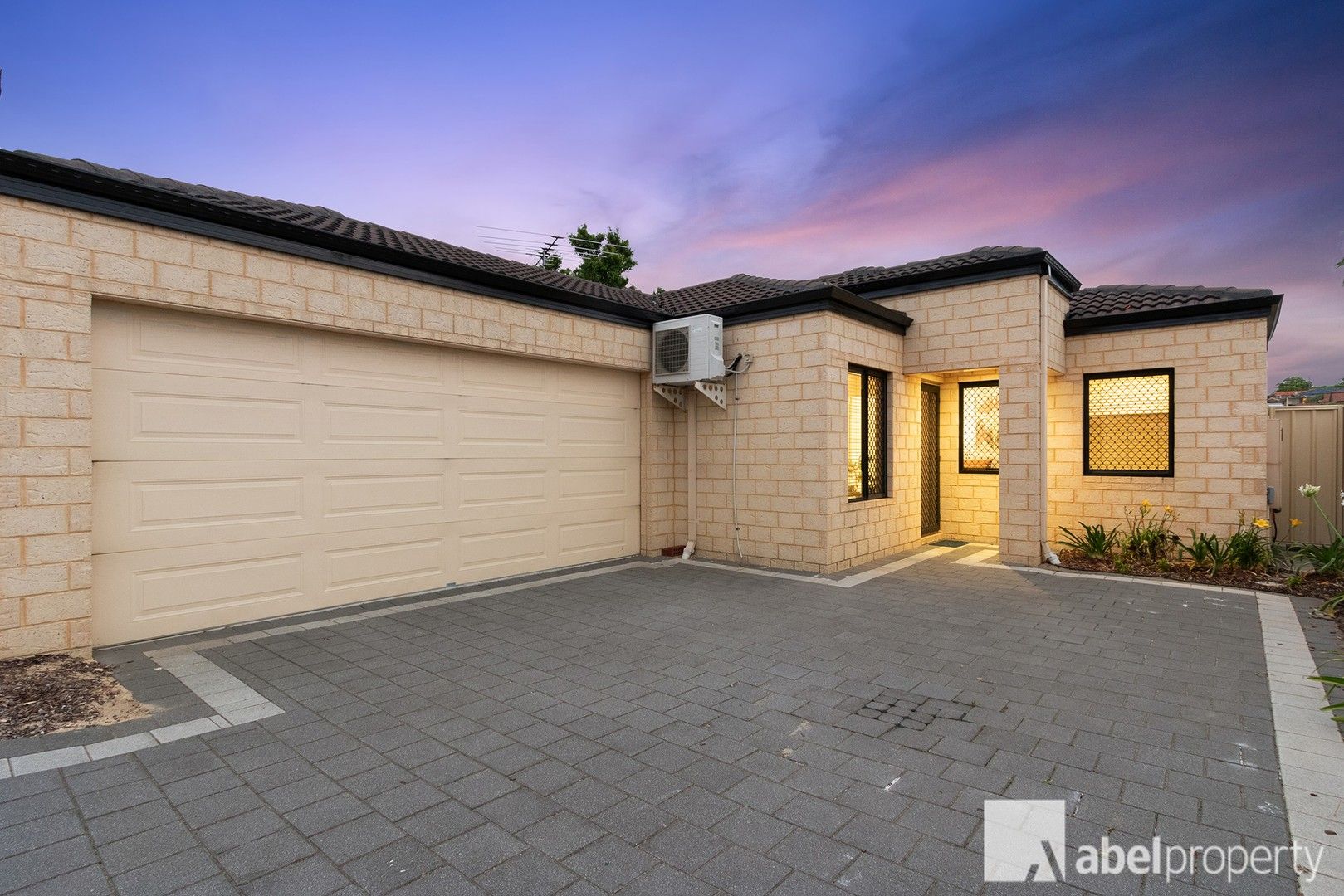 3 bedrooms Villa in 244C Cape Street TUART HILL WA, 6060