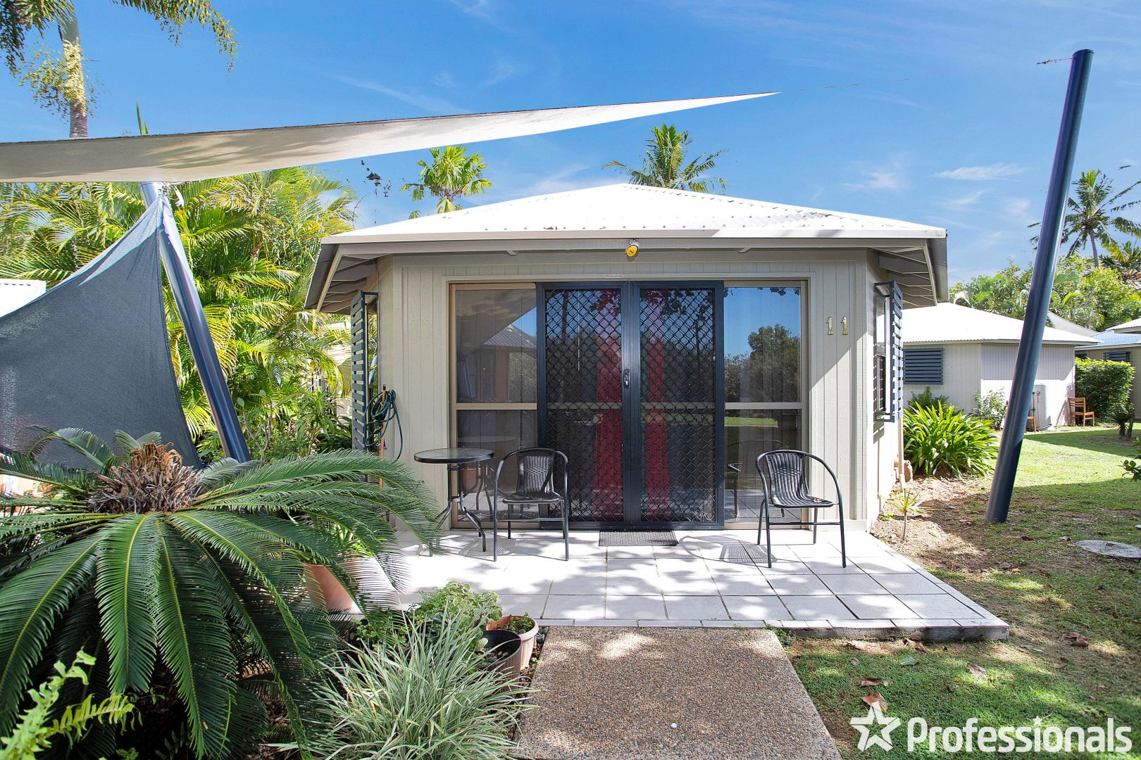 11/1 Griffin Avenue, Bucasia QLD 4750, Image 1