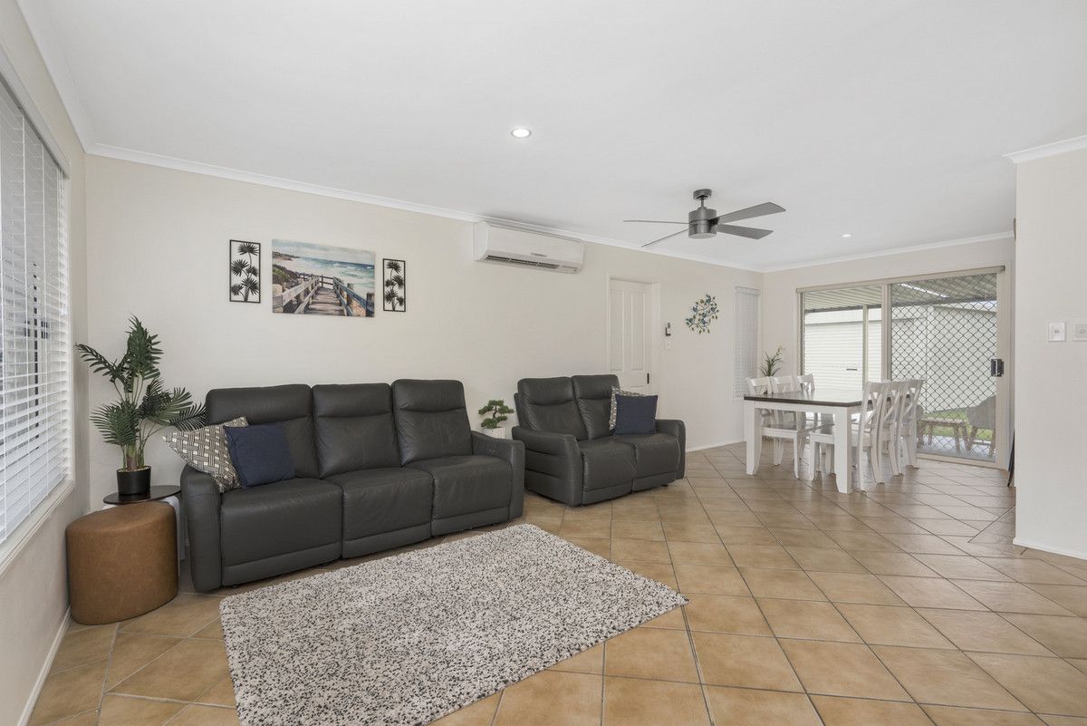 35 Winchester Drive, Nerang QLD 4211