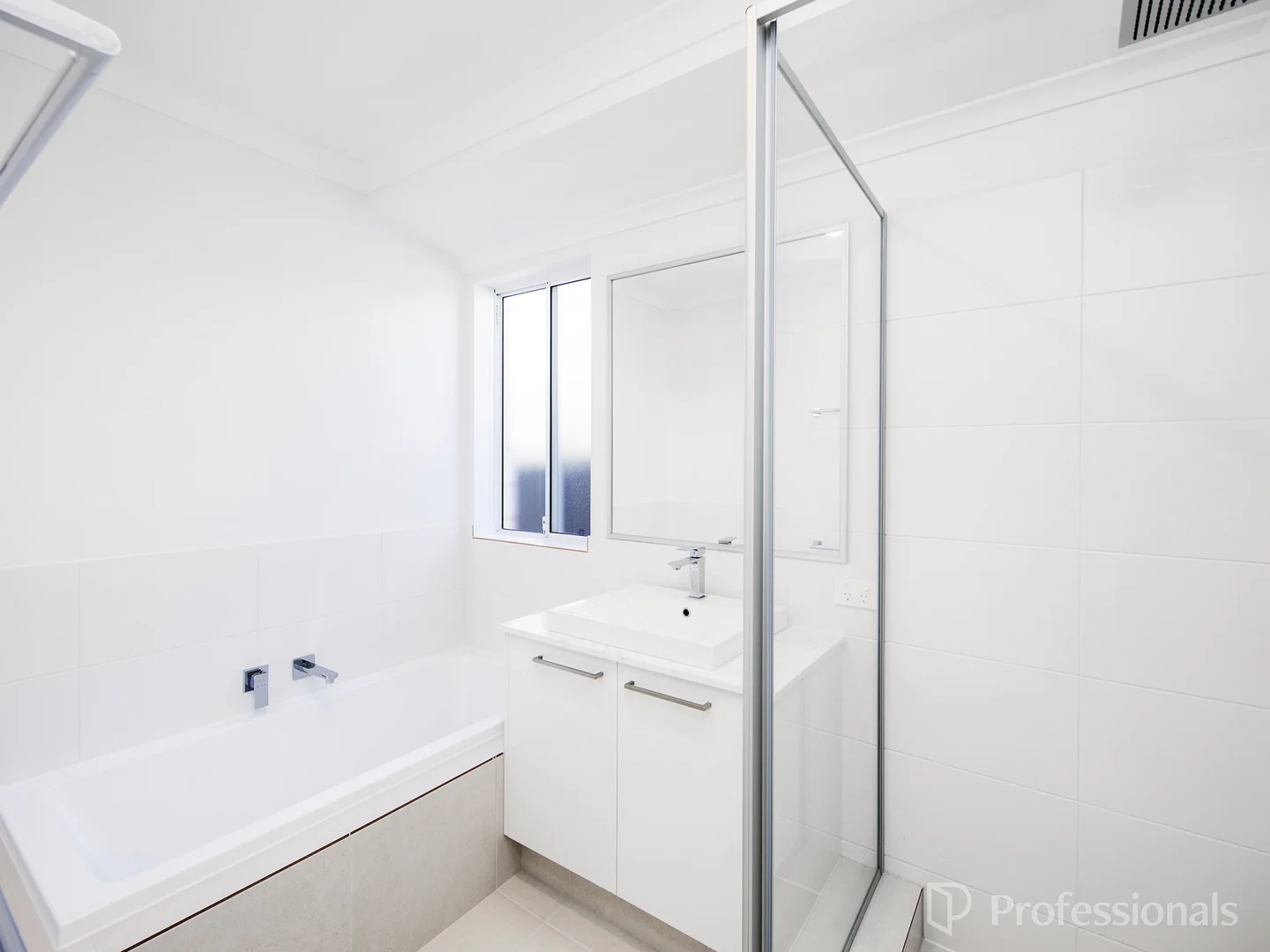 Additional image 12 of 189 Leeward Avenue, Eglinton WA 6034