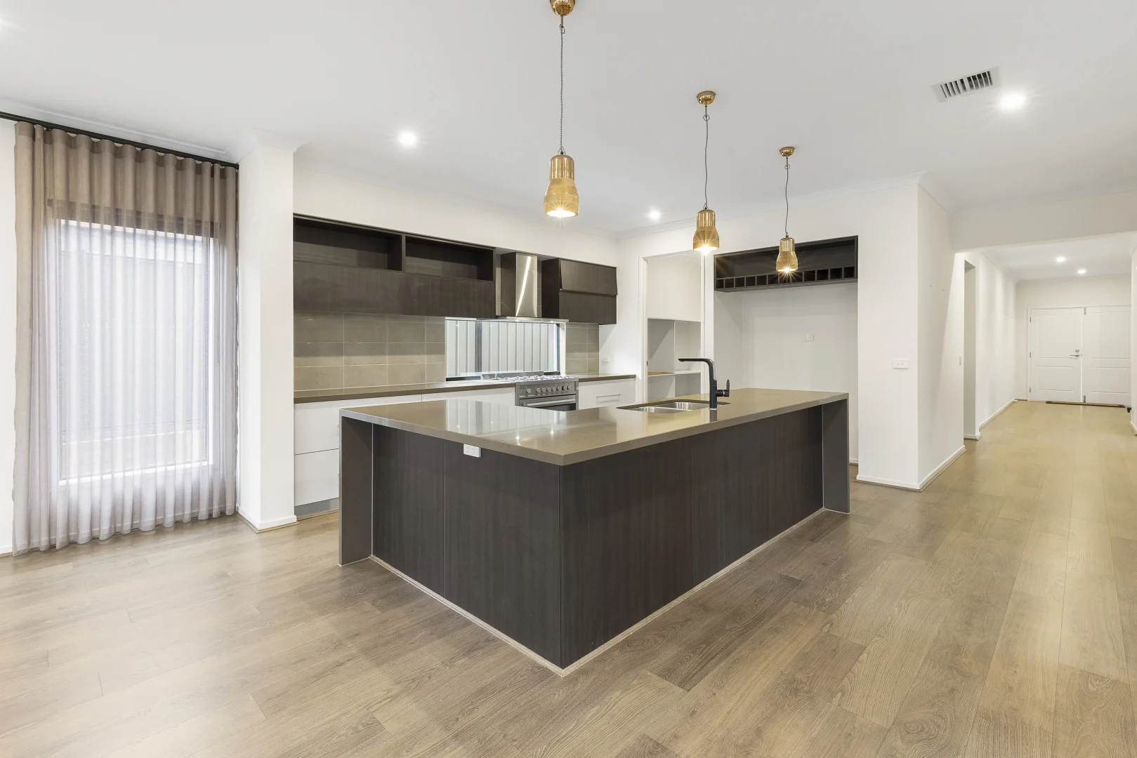 Additional image 3 of 44 Clopton Rise, Craigieburn VIC 3064