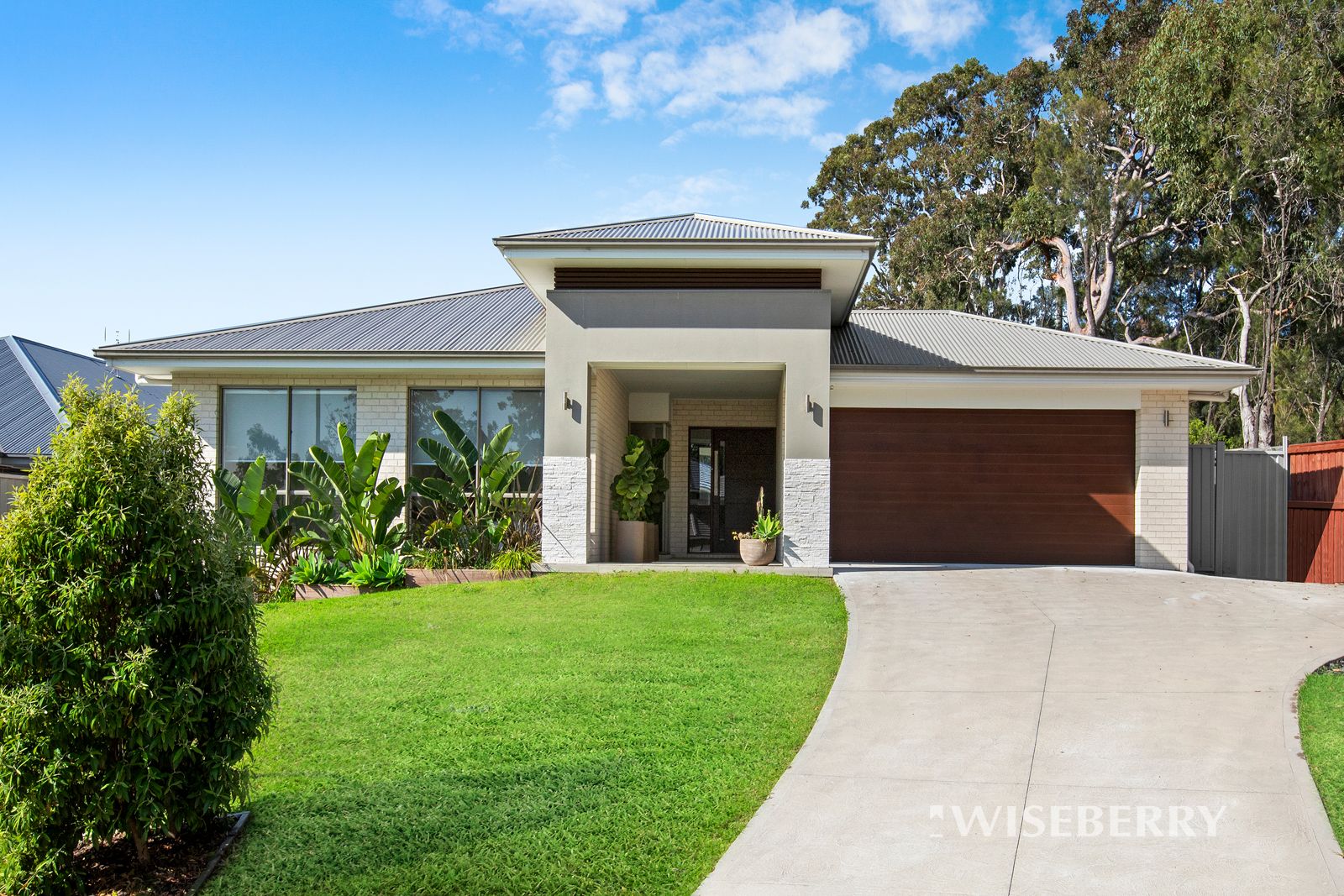 5 Muru Close, Blue Haven NSW 2262, Image 0