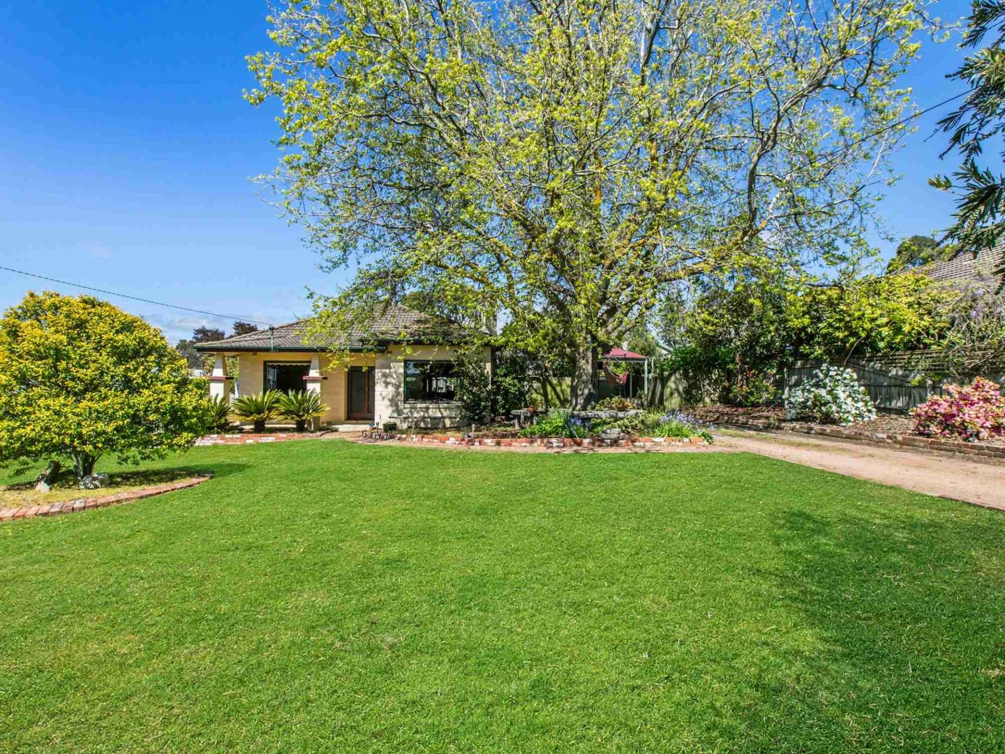 16 Blue Rock Road, Willow Grove VIC 3825, Image 1