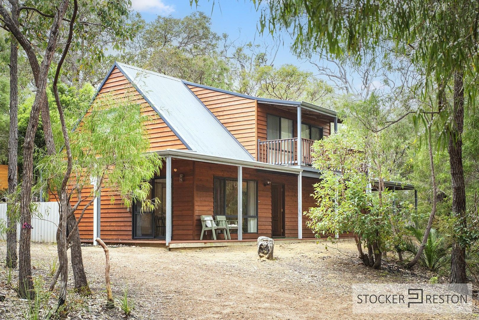 4 bedrooms House in 19 Warrior Way MOLLOY ISLAND WA, 6290