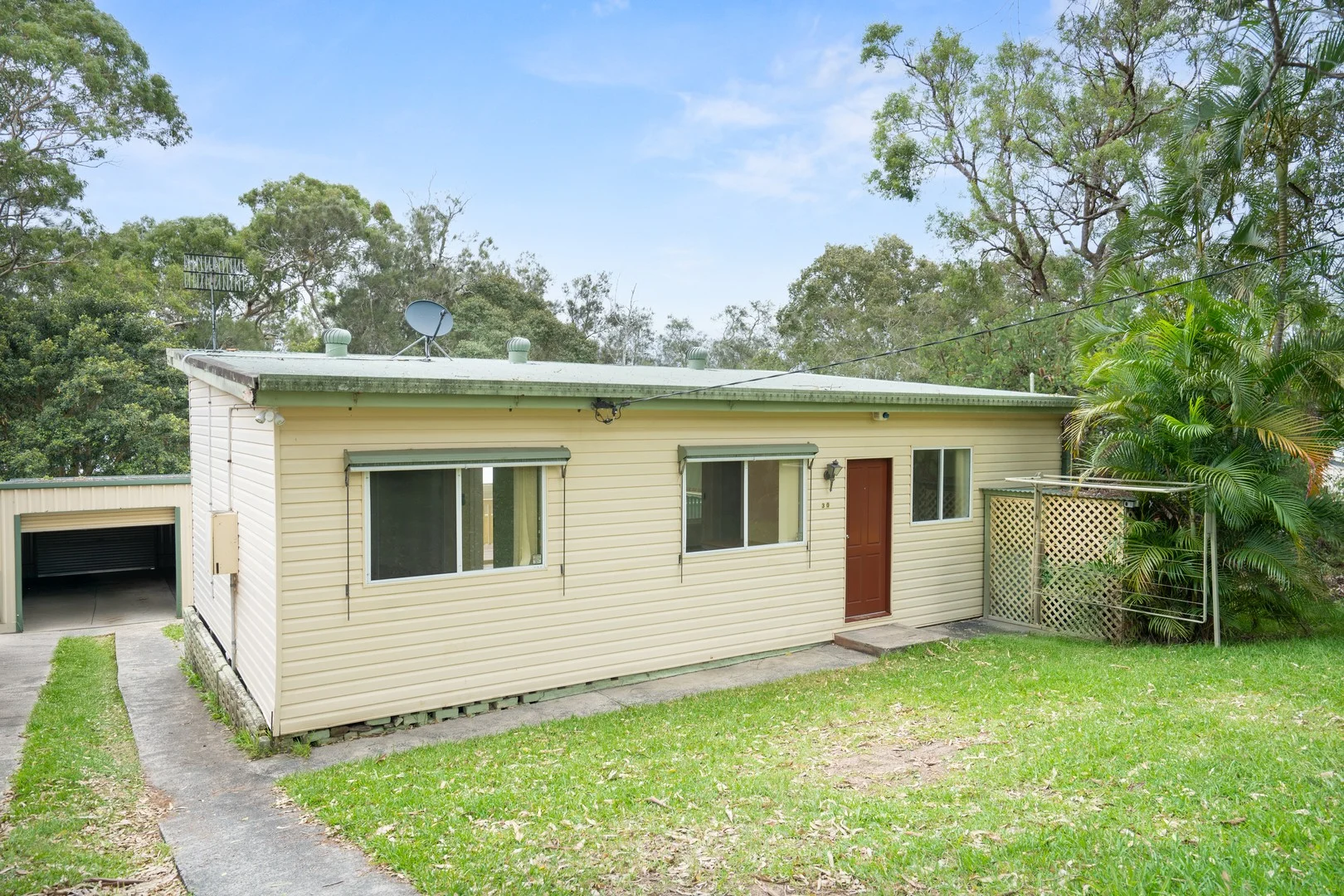 30 Liamena Ave, San Remo NSW 2262