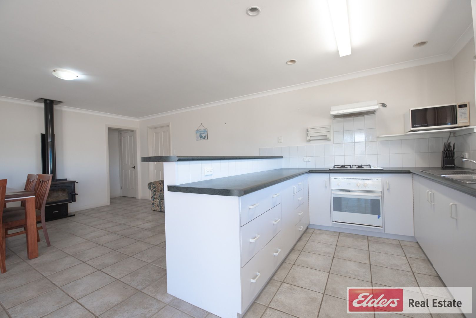 16 Melaleuca Court, Bremer Bay WA 6338, Image 2