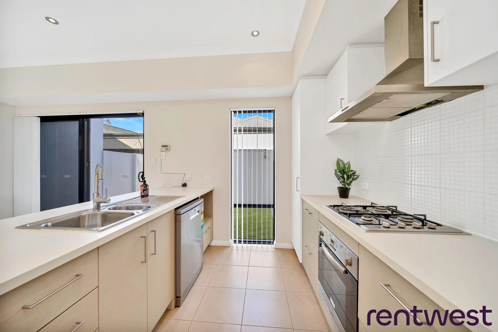 Additional image 7 of 45 Gaudi Way, Clarkson WA 6030