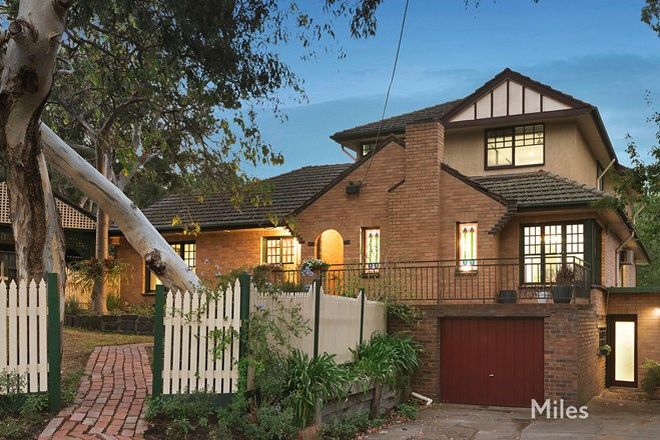 Picture of 12 Ruthven Street, MACLEOD VIC 3085