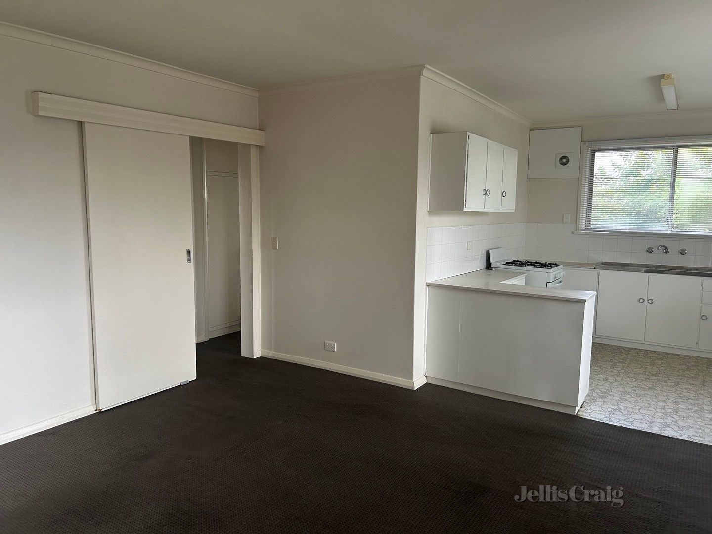 9/53 Woolton Avenue, Thornbury VIC 3071 Apartment For Rent 420
