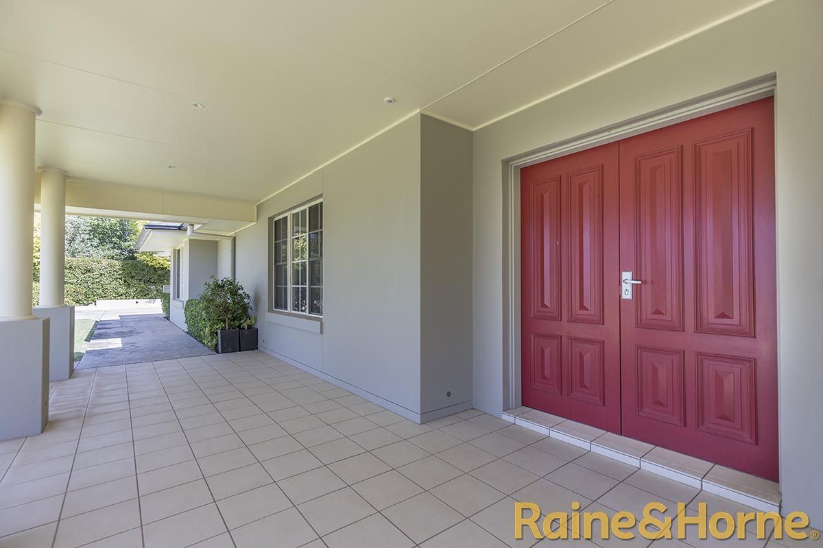 8 Noccundra Place, Dubbo NSW 2830, Image 2