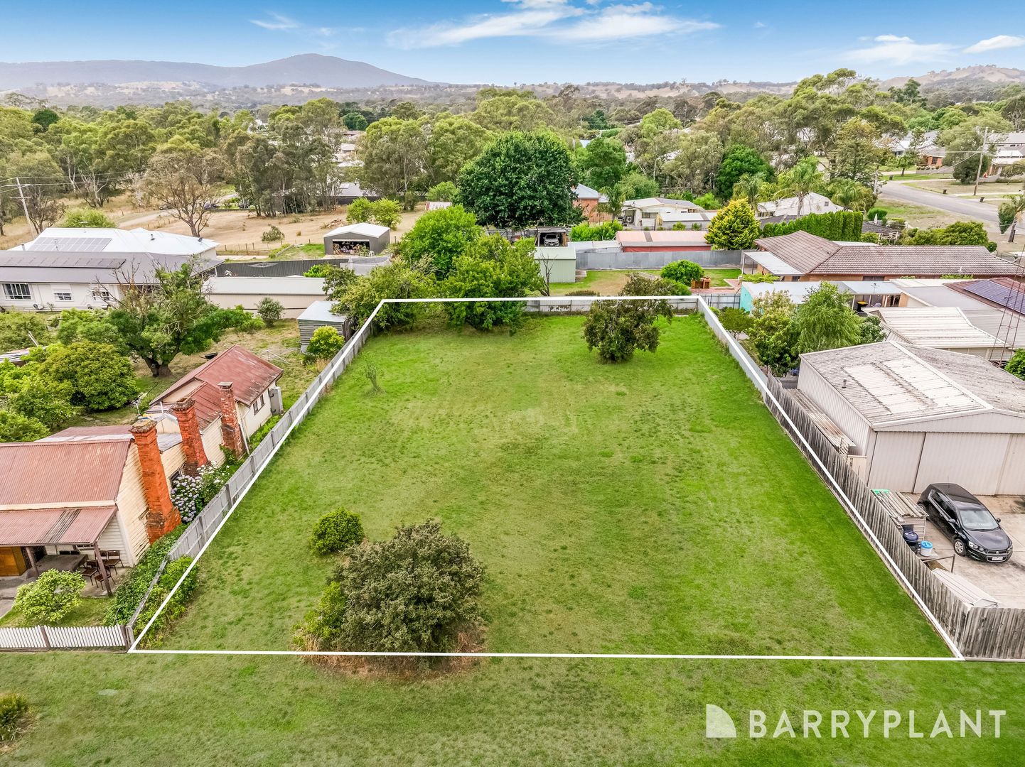 5 The Parade, Broadford VIC 3658, Image 2