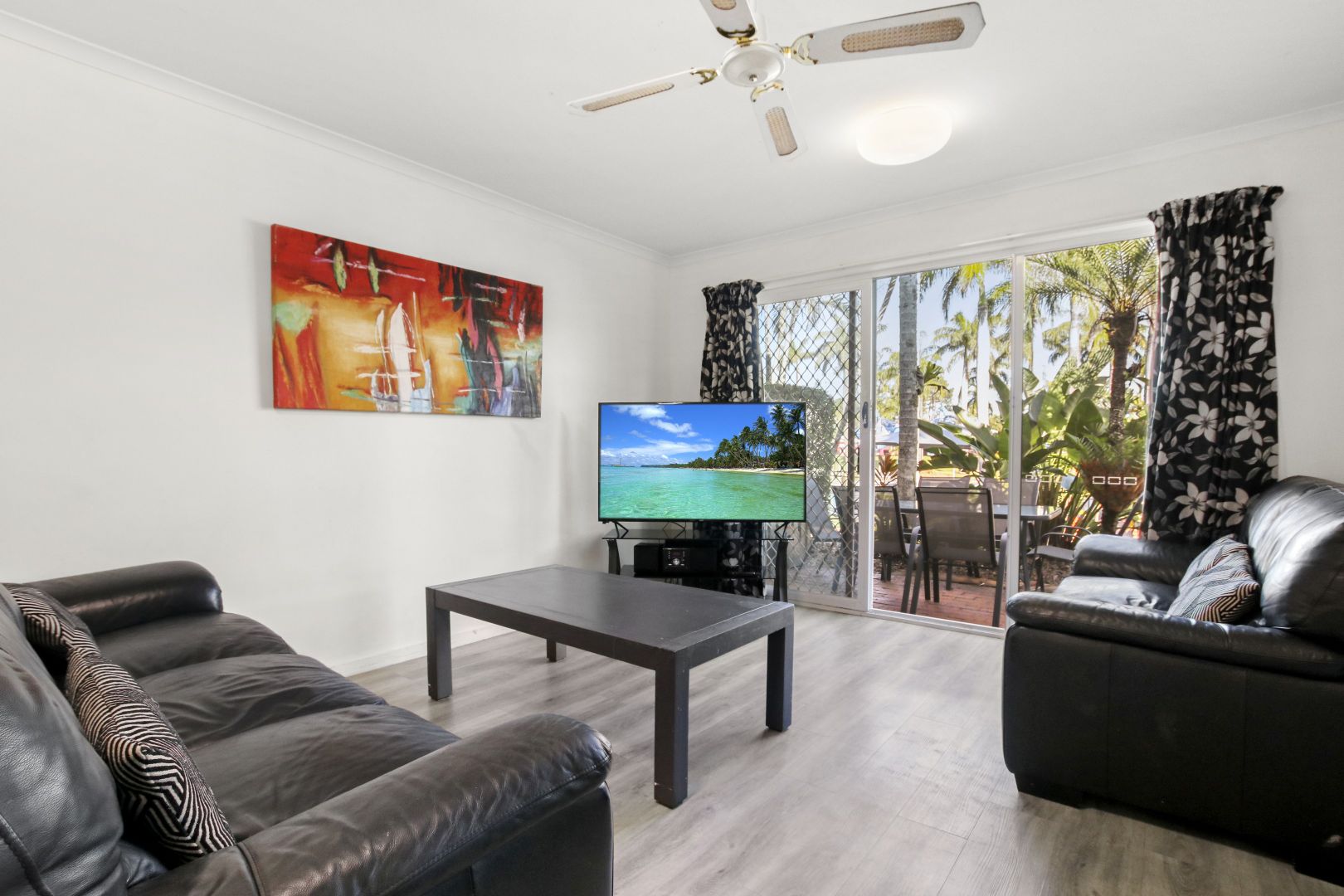 7/2 Landsborough Parade, Golden Beach QLD 4551, Image 2