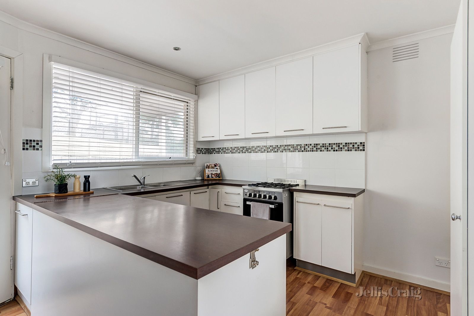 5/4 William Street, Ringwood VIC 3134, Image 2