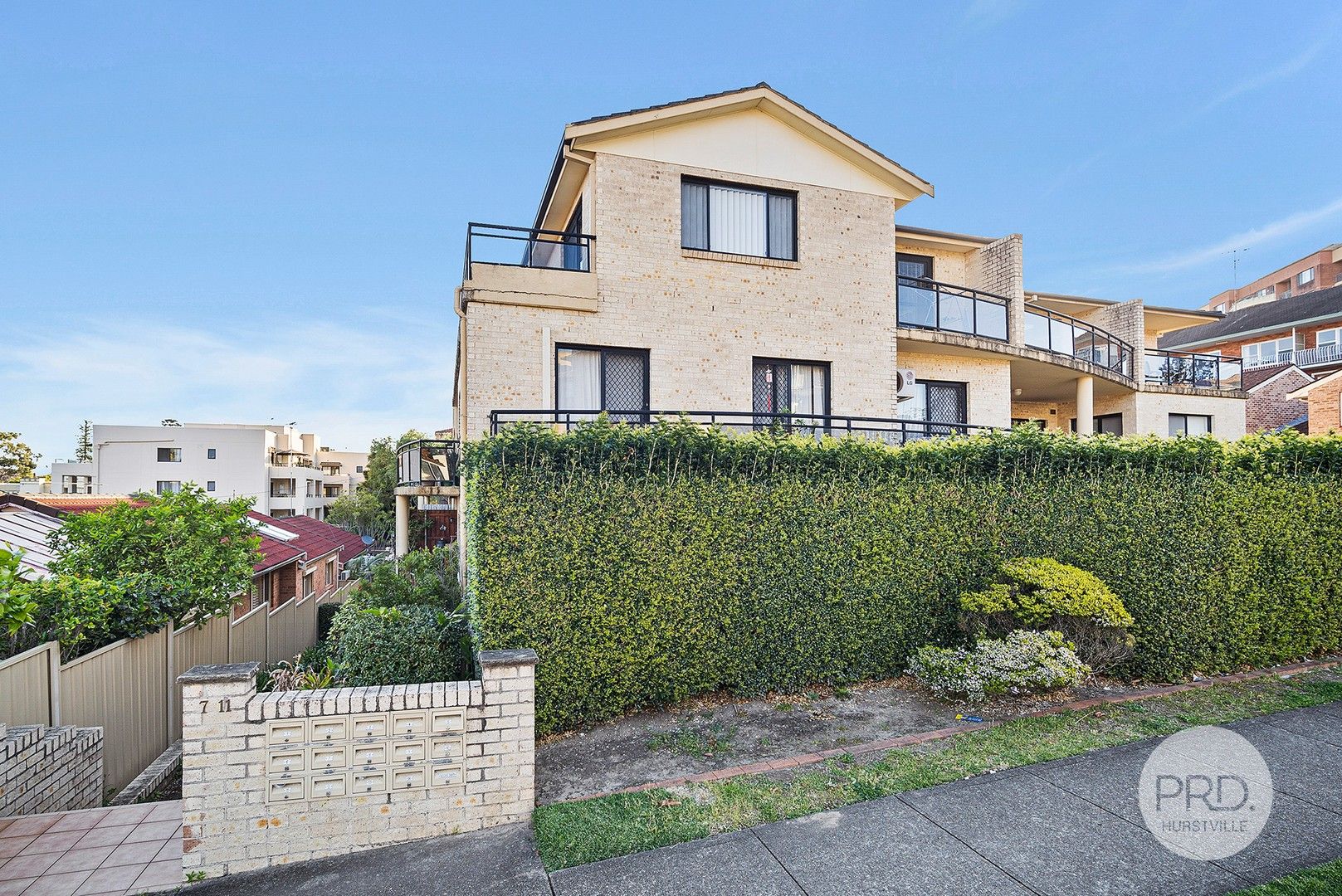 3 bedrooms Apartment / Unit / Flat in 13/7-11 Empress Street HURSTVILLE NSW, 2220
