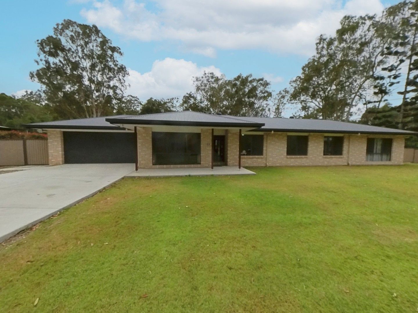 4 bedrooms House in 144-148 Moody Road GREENBANK QLD, 4124