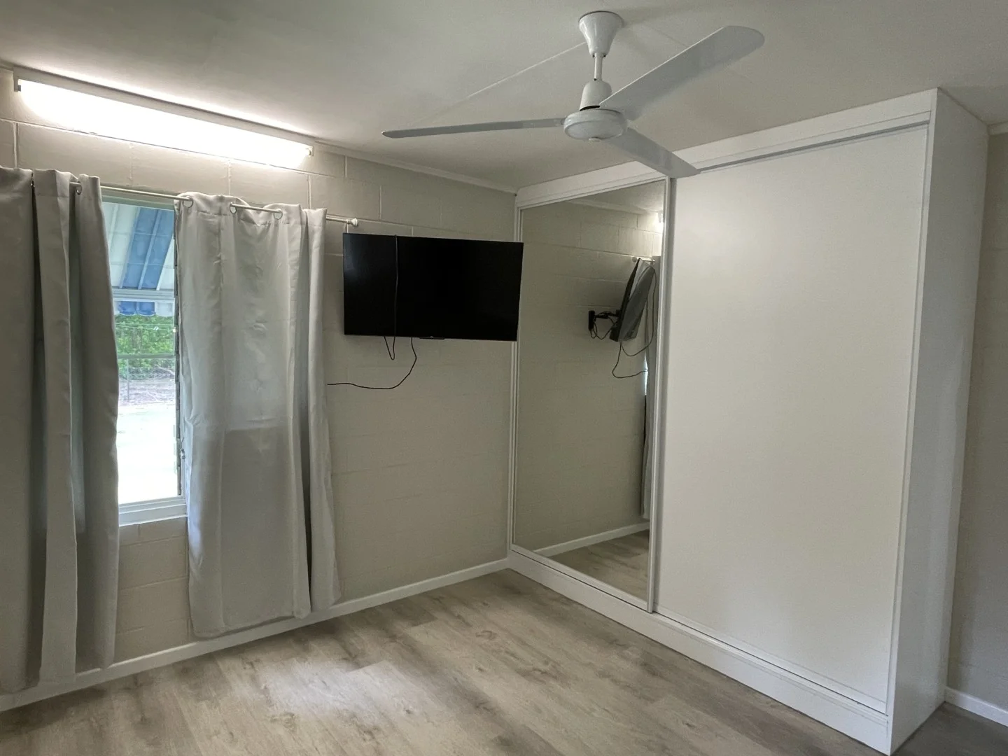 Additional image 15 of 12 Dolphin Crescent, Taylors Beach QLD 4850