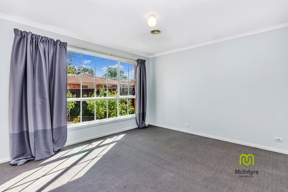 6/174-178 Ellerston Avenue, Isabella Plains ACT 2905, Image 2