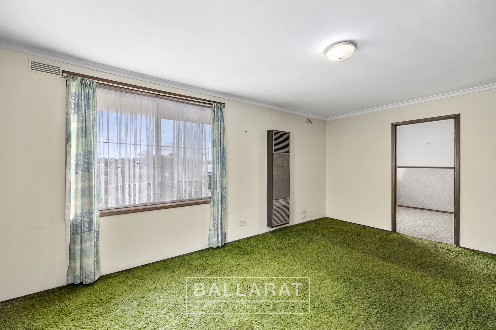 1-8/210 Dowling Street, Wendouree VIC 3355, Image 2