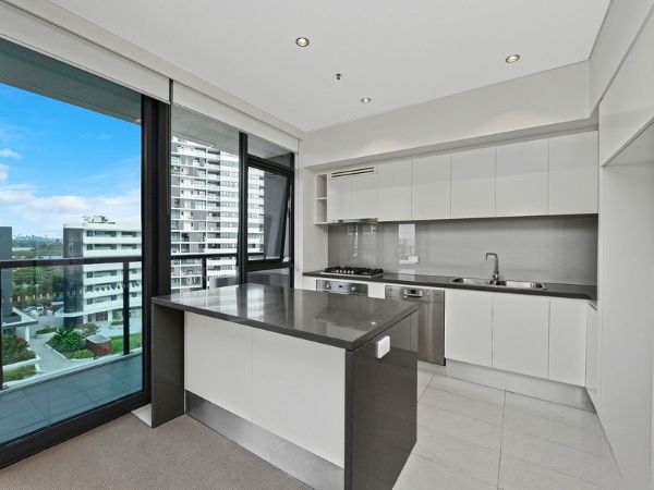 1 bedrooms Apartment / Unit / Flat in 1801/63 Shoreline Drive RHODES NSW, 2138
