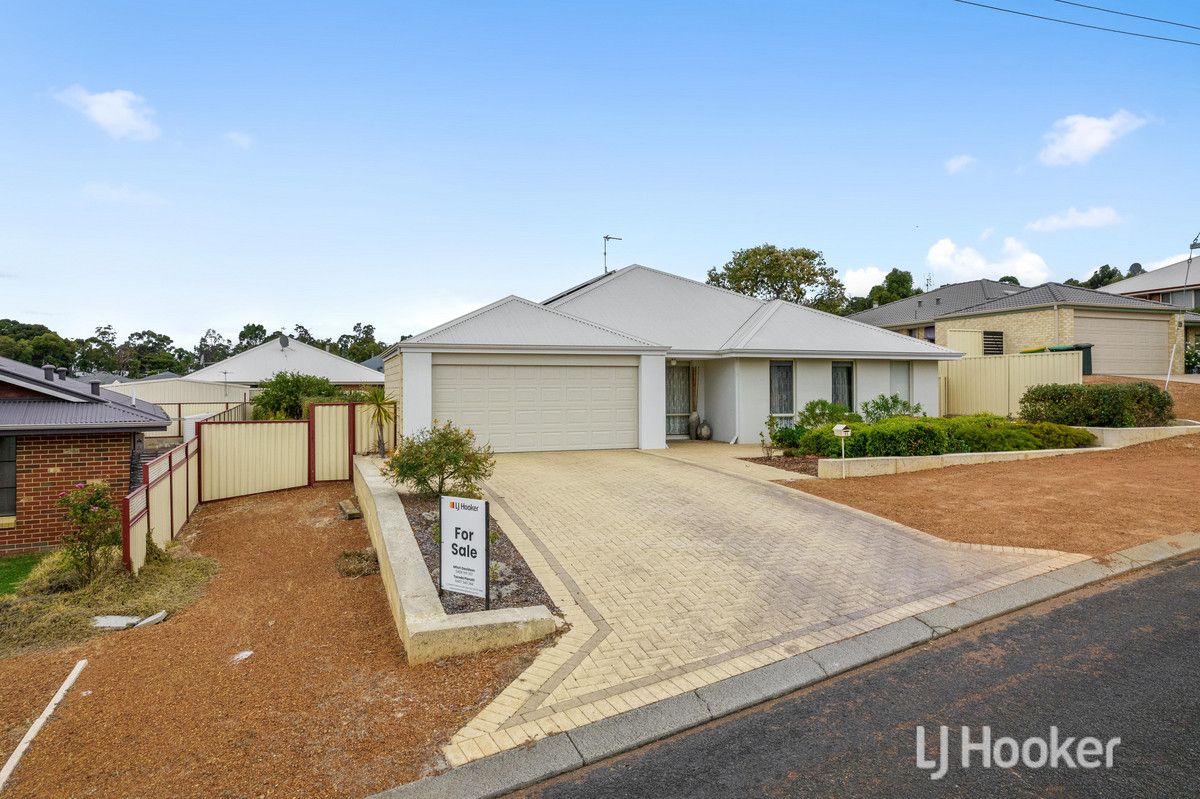 11 Wellington Boulevard, Collie WA 6225, Image 2