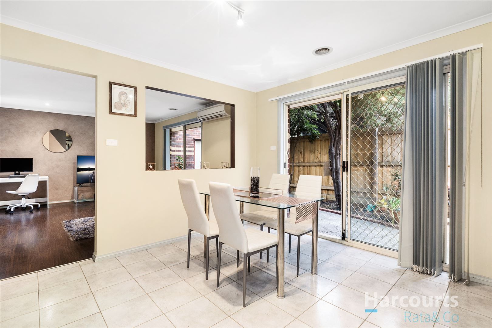 2/5 Smith Street, Reservoir VIC 3073, Image 2